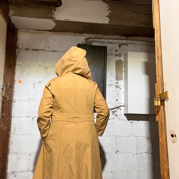 Light Beige Trench Coat with hoodie - Picture 4 of 9